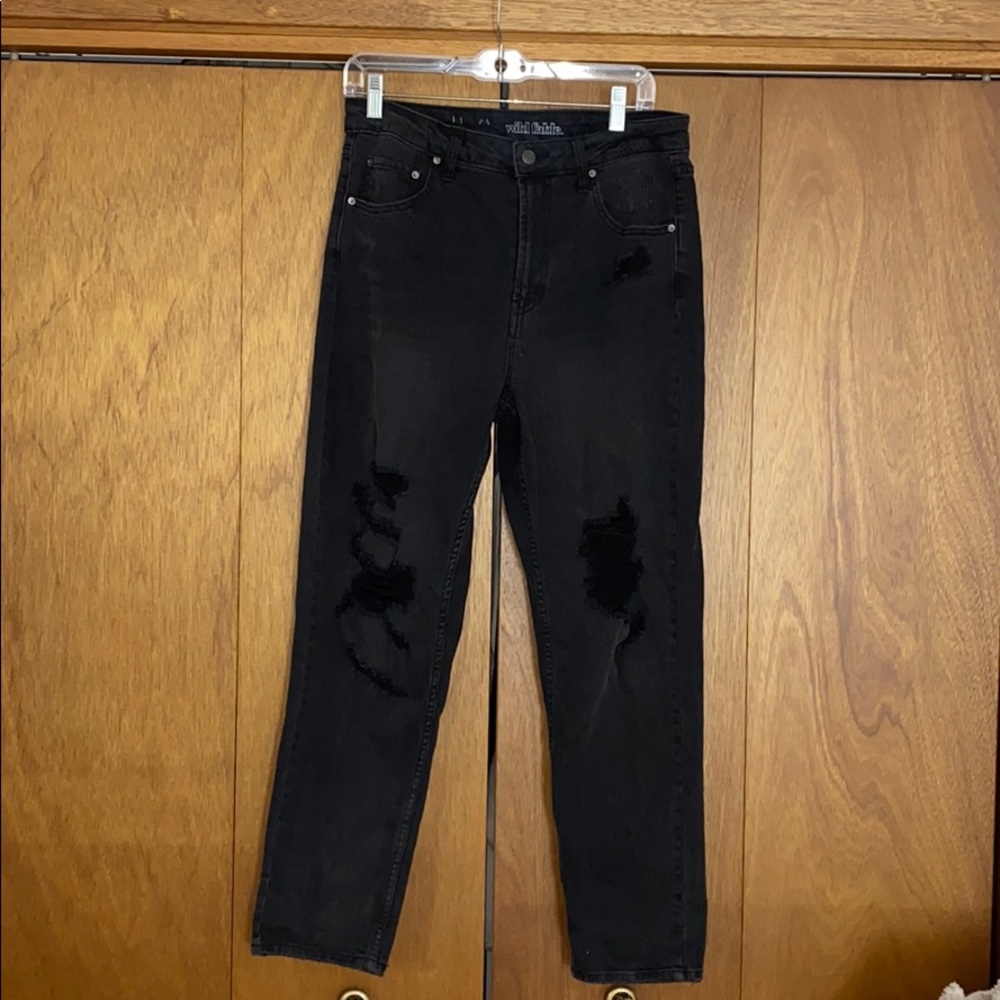 Wild Fable distressed “high rise mom jean”